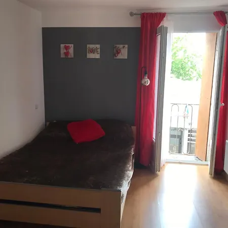 Apartamento Calme Dans Le Centre Historique D'agde *